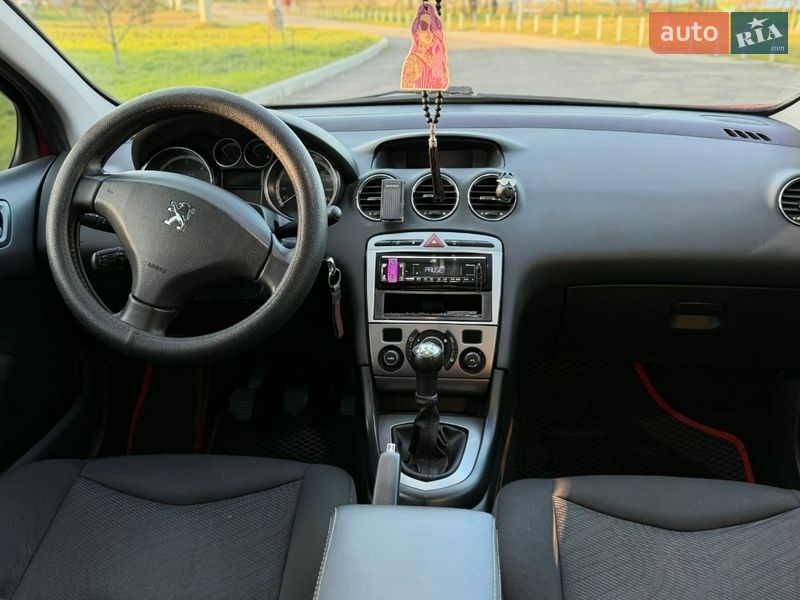 Хетчбек Peugeot 308 2010 в Миколаєві