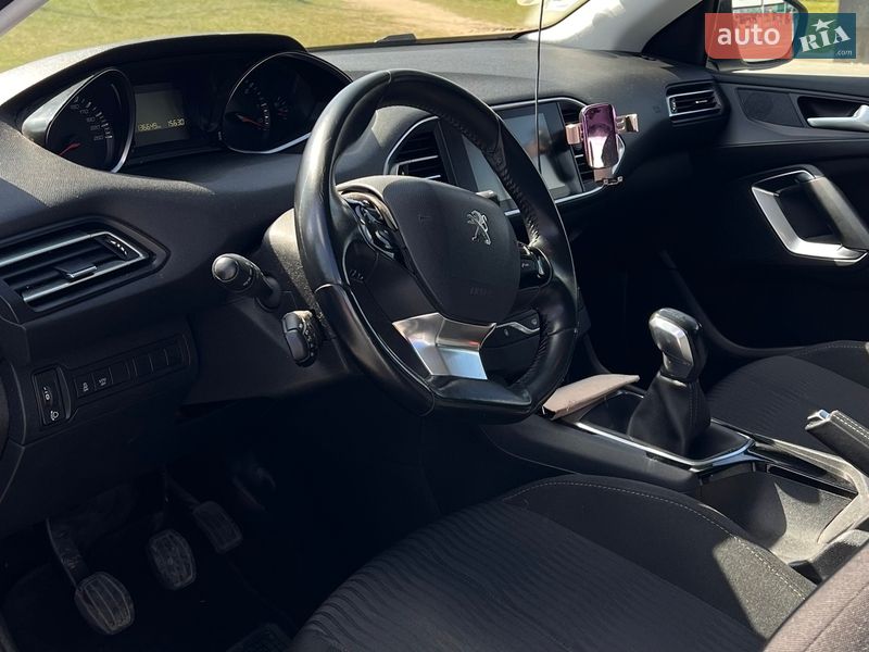 Універсал Peugeot 308 2015 в Харкові
