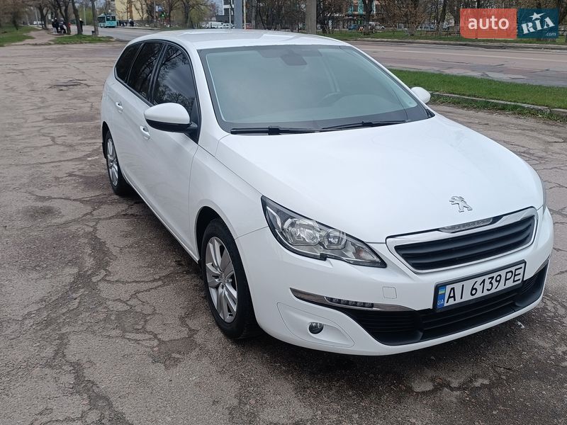 Универсал Peugeot 308 2015 в Чернигове
