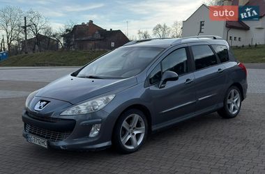 Универсал Peugeot 308 2011 в Львове
