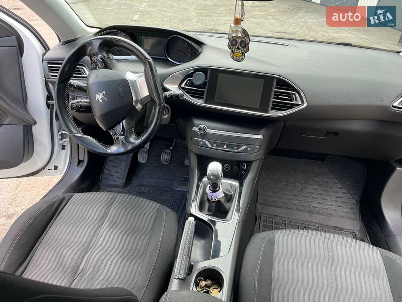 Універсал Peugeot 308 2014 в Києві