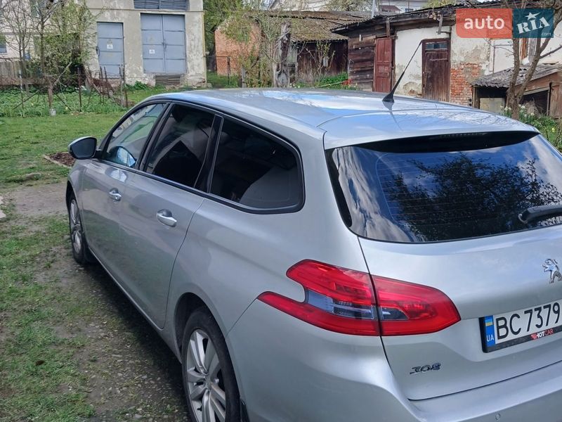 Універсал Peugeot 308 2016 в Жидачові