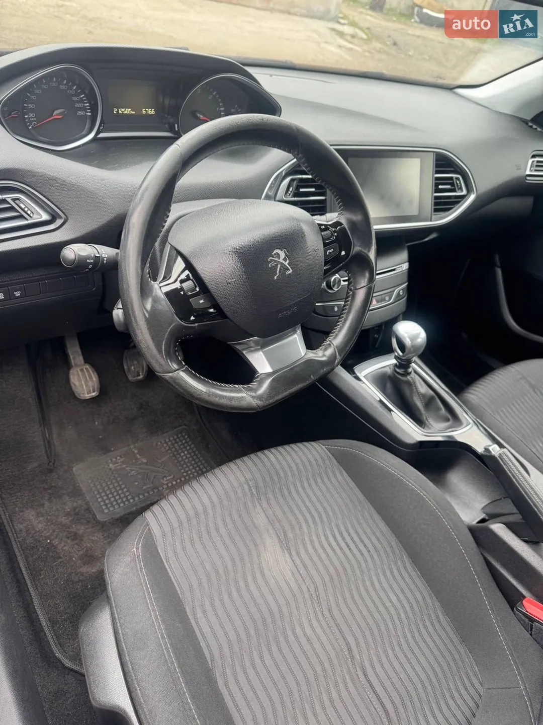 2015 Peugeot 308 - мініатюра 8
