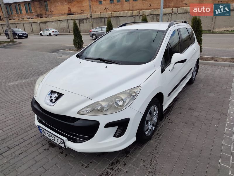 Peugeot 308 2011