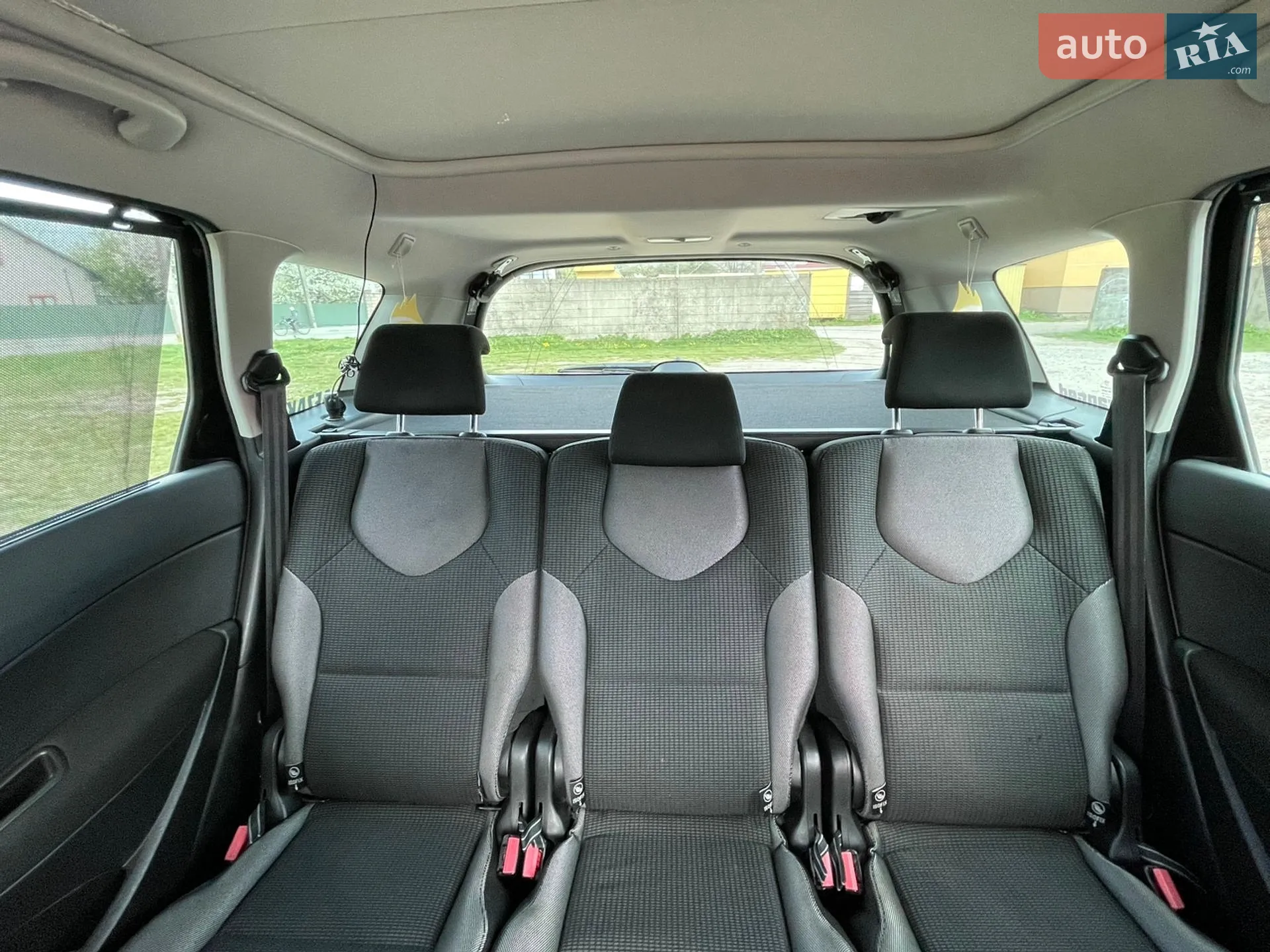 2011 Peugeot 308 - мініатюра 18