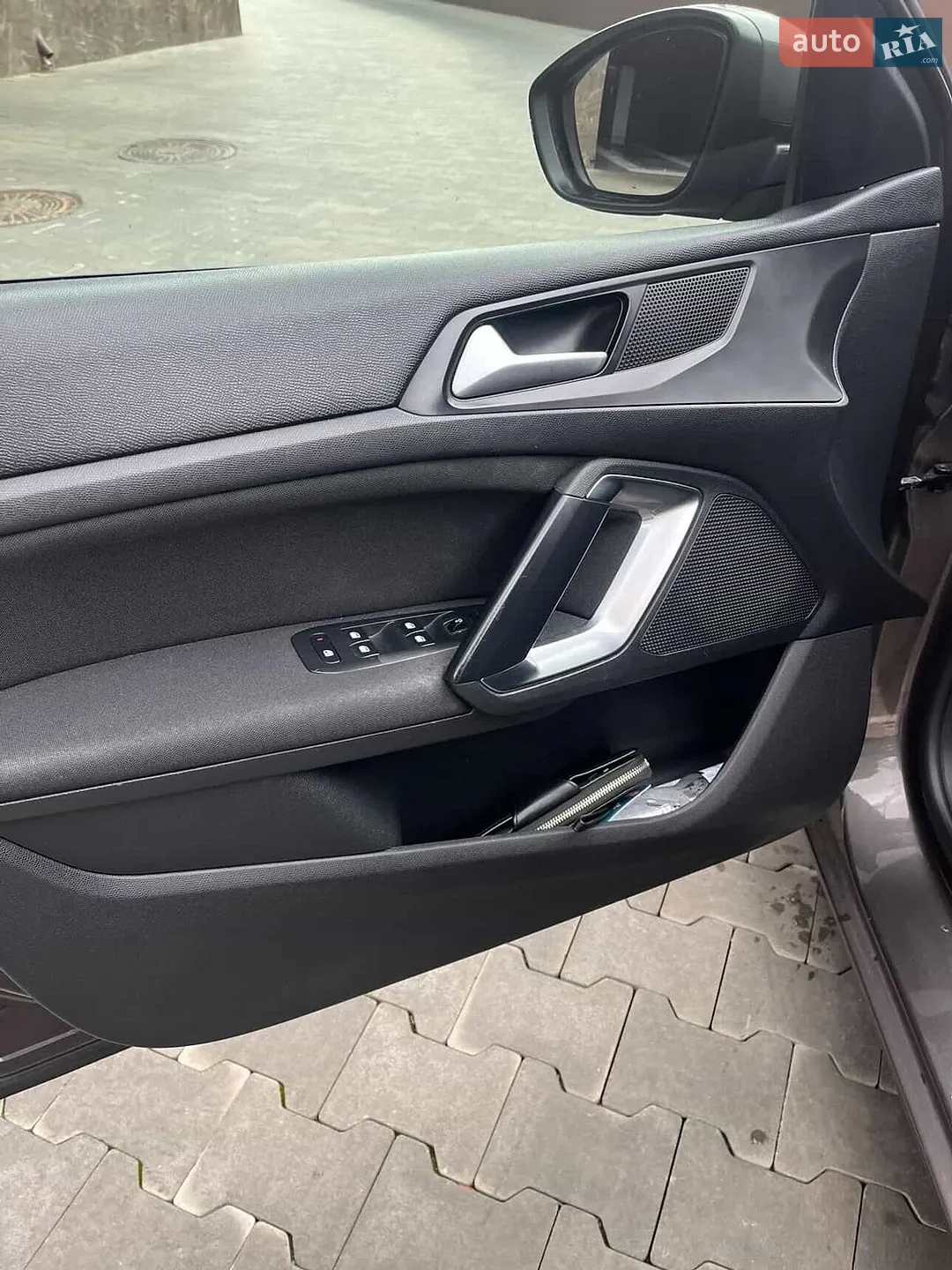 2014 Peugeot 308 - мініатюра 13