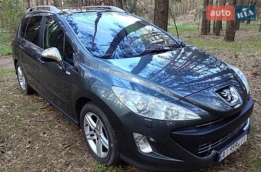 Универсал Peugeot 308 2010 в Переяславе