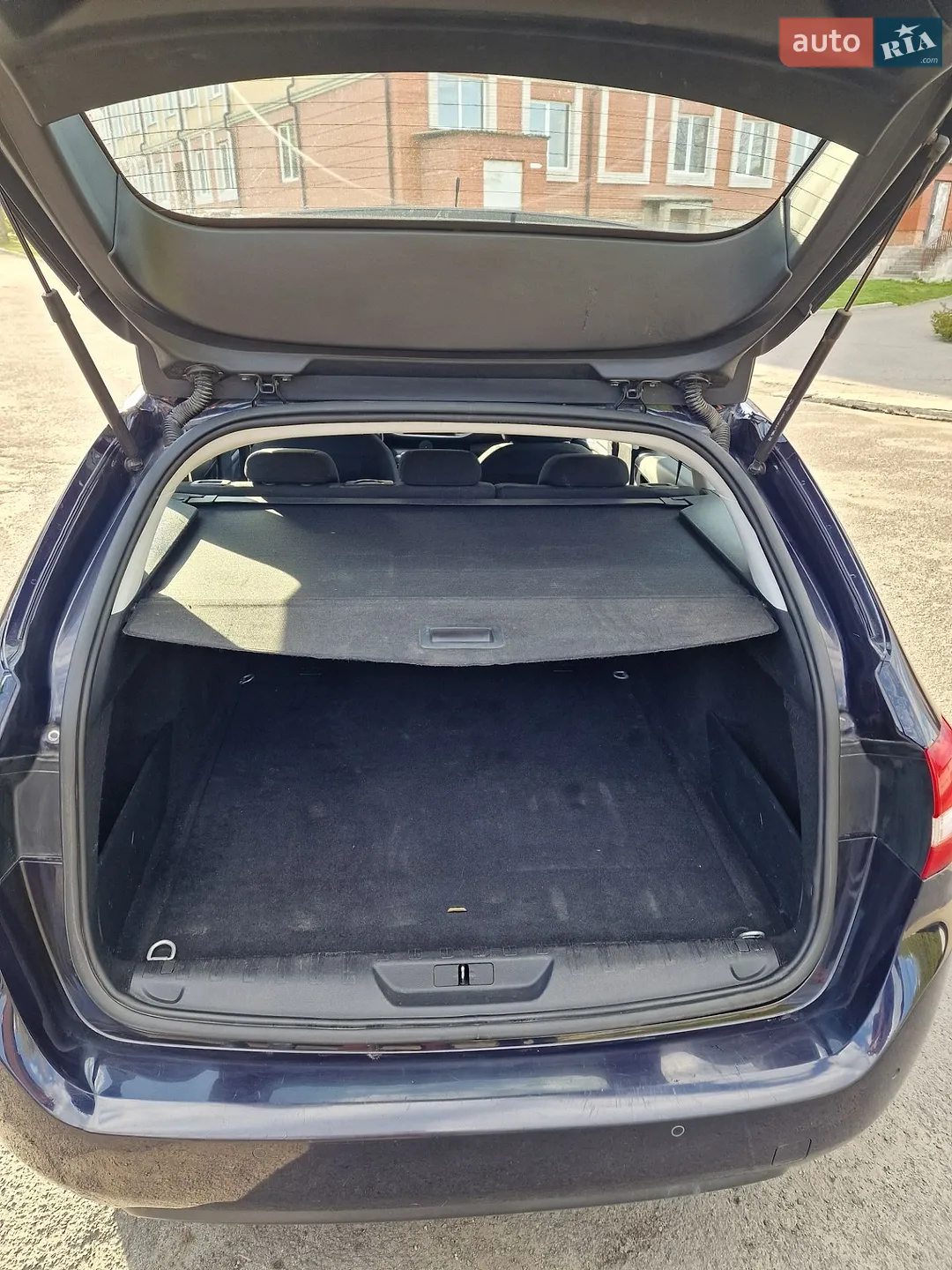 2015 Peugeot 308 - мініатюра 13
