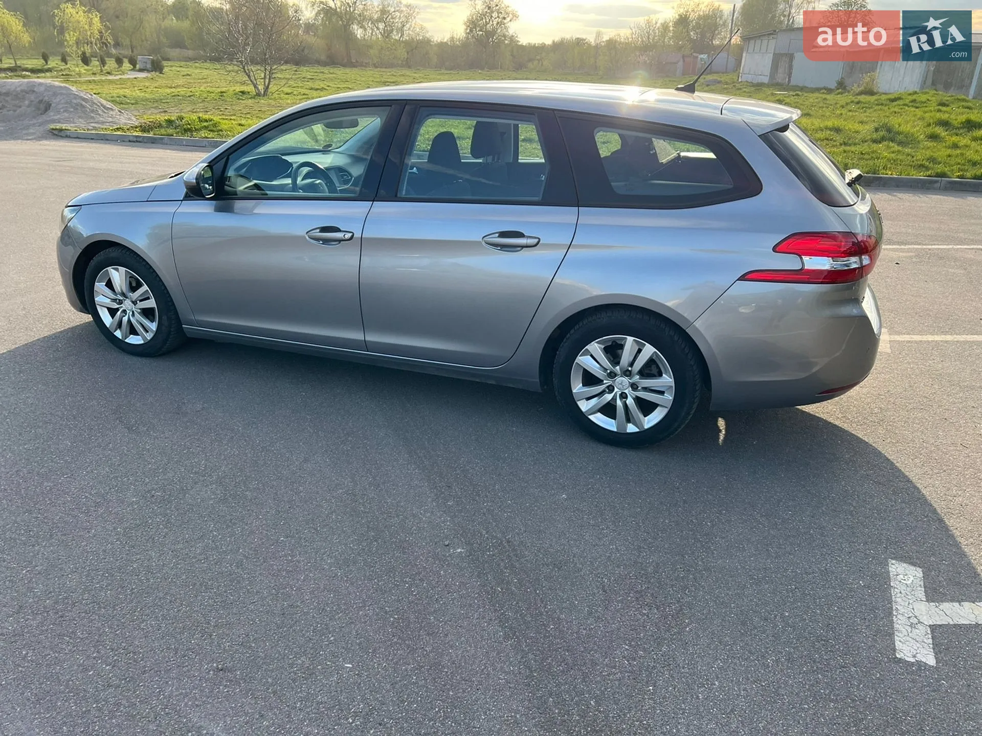2014 Peugeot 308 - мініатюра 7
