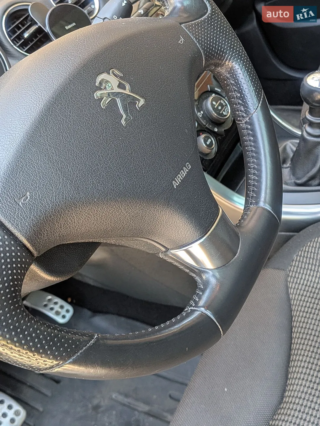 2014 Peugeot 308 - мініатюра 26
