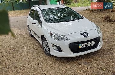 Универсал Peugeot 308 2012 в Новомосковске