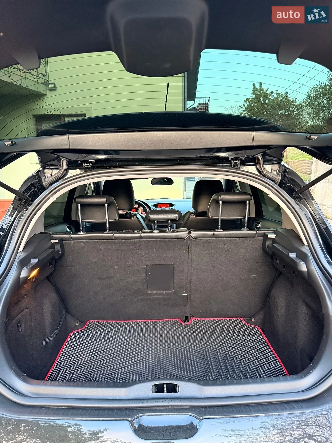 2010 Peugeot 308 - мініатюра 12
