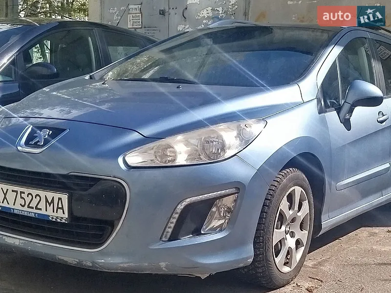 Peugeot 308 2013
