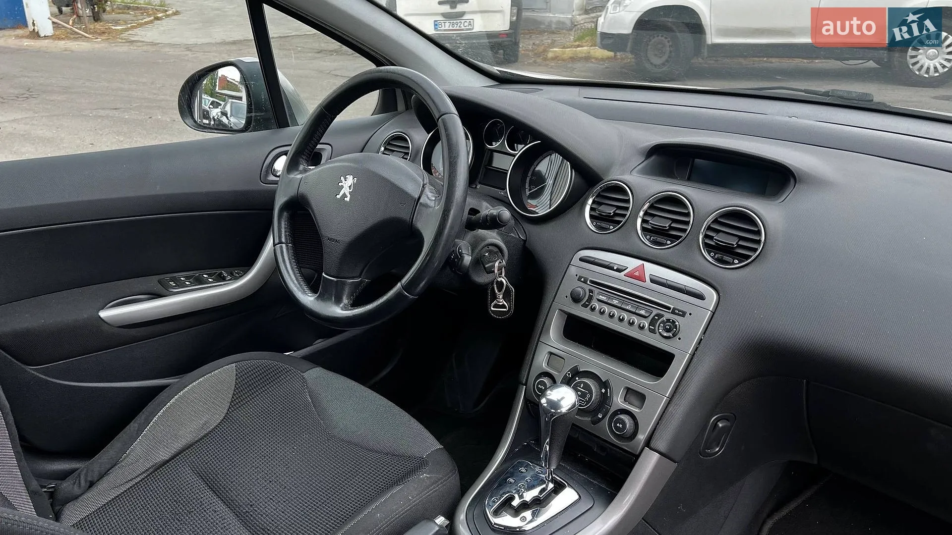 2011 Peugeot 308 - мініатюра 8