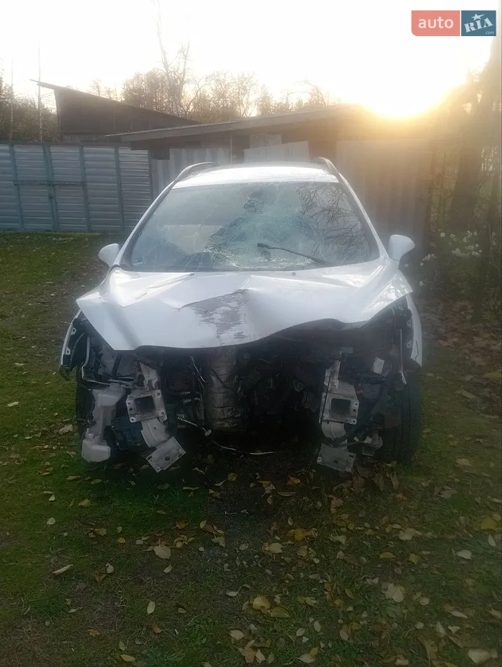 2010 Peugeot 308 - мініатюра 15