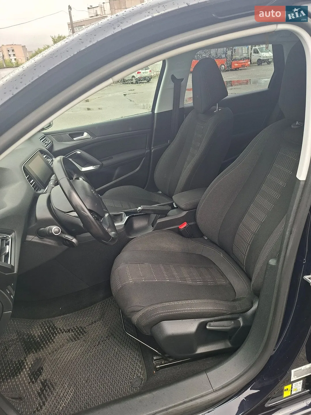 2015 Peugeot 308 - мініатюра 18