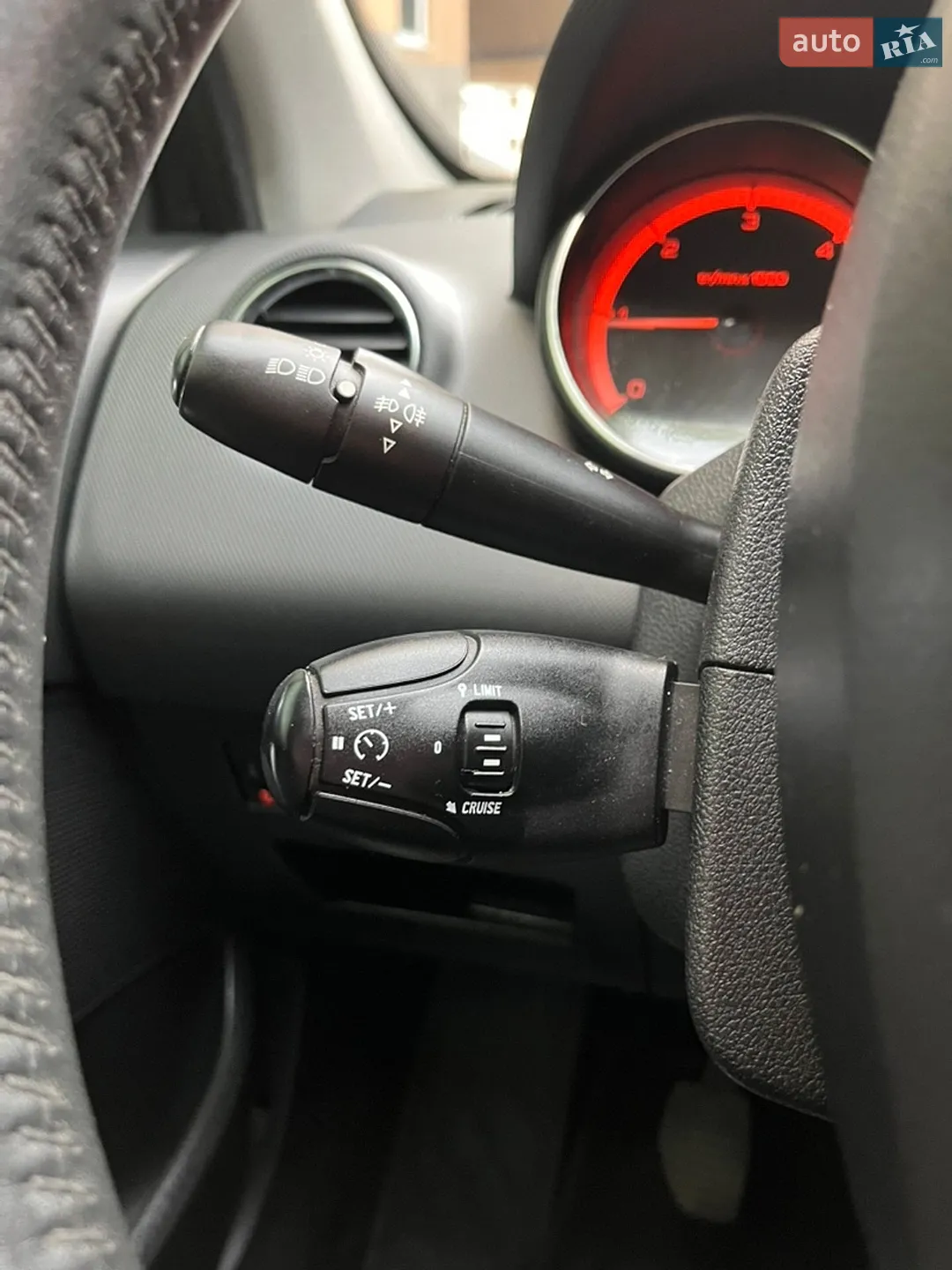 2012 Peugeot 308 - мініатюра 14