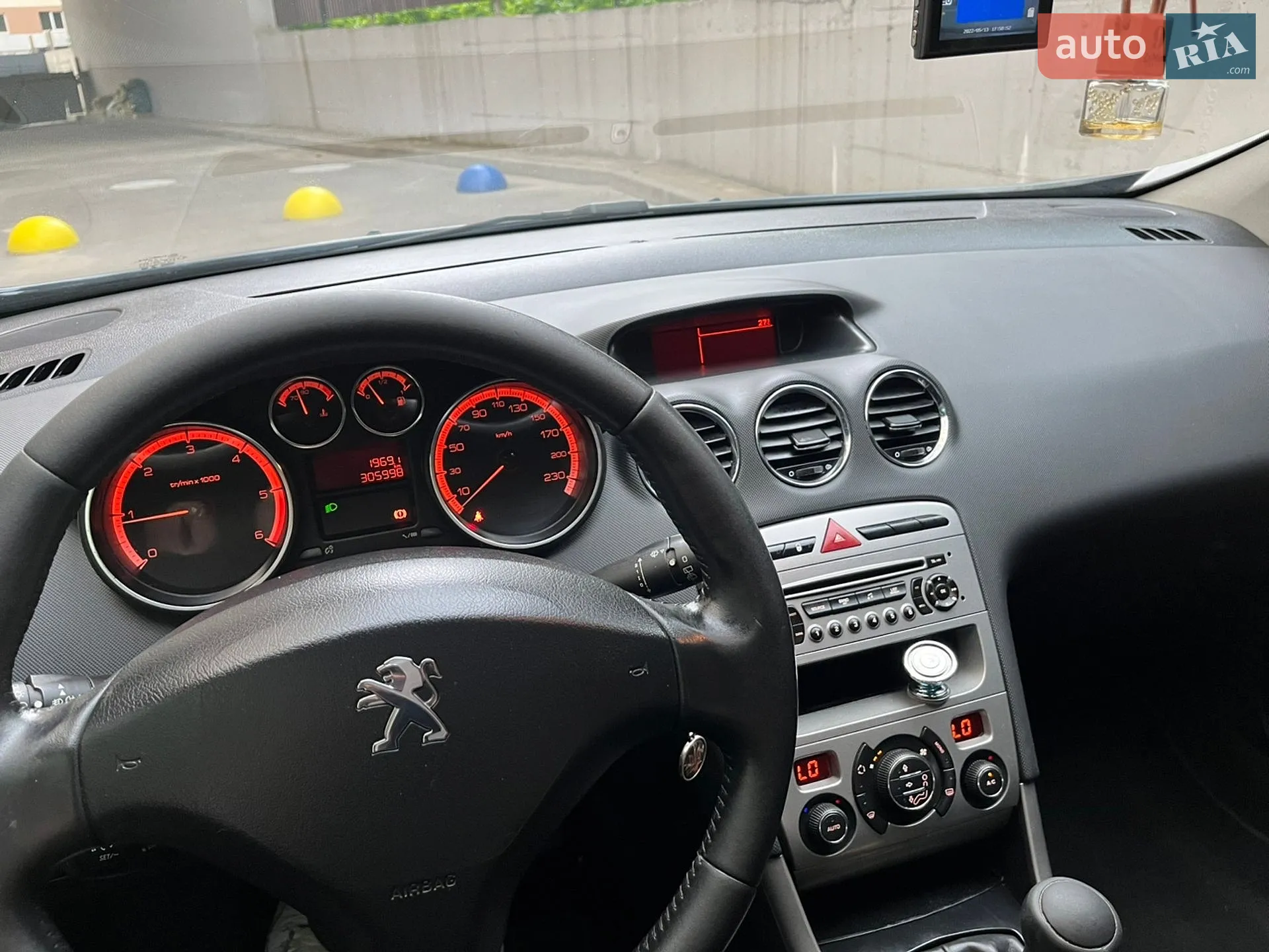 2012 Peugeot 308 - мініатюра 16