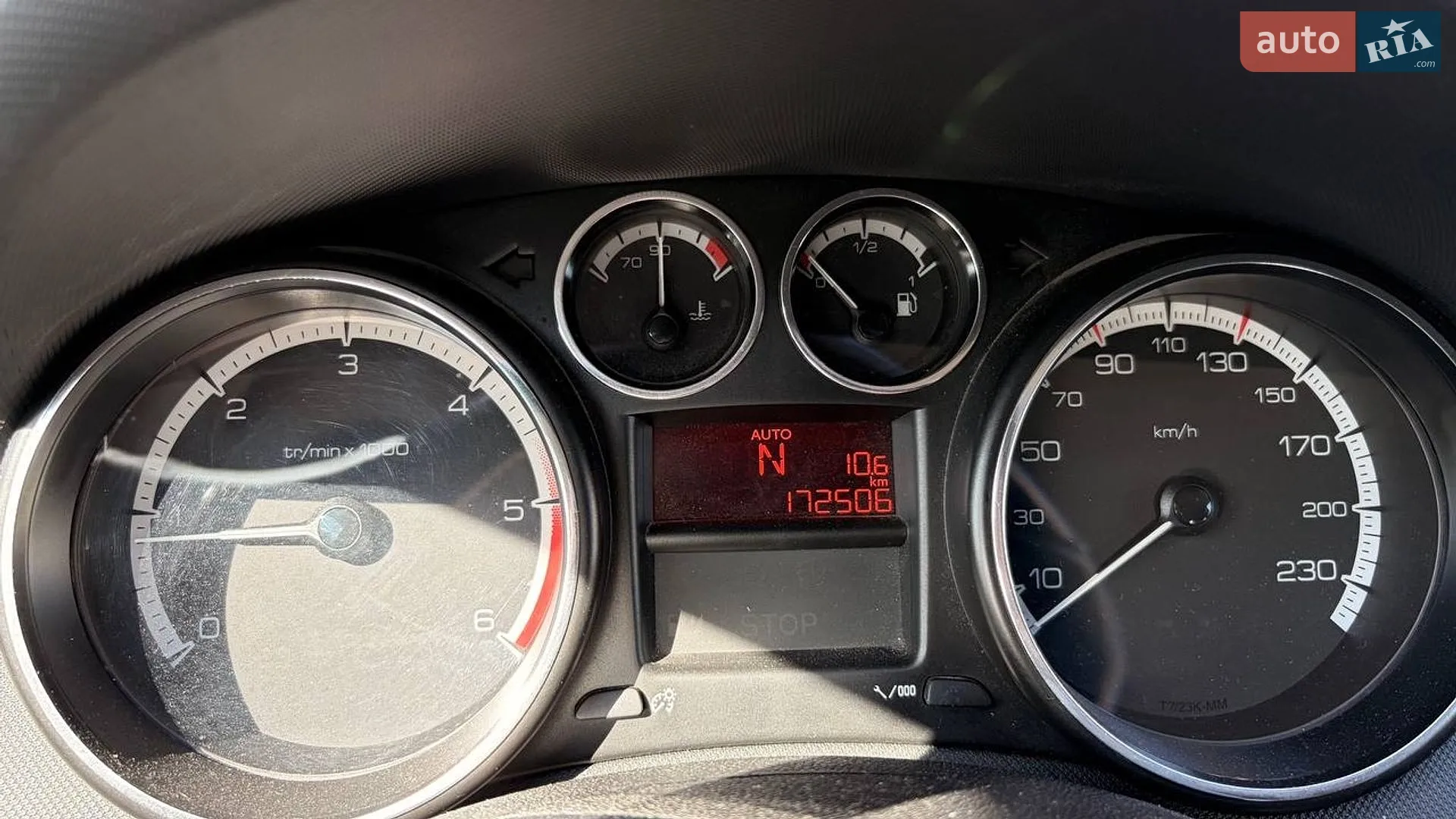 2013 Peugeot 308 - мініатюра 18