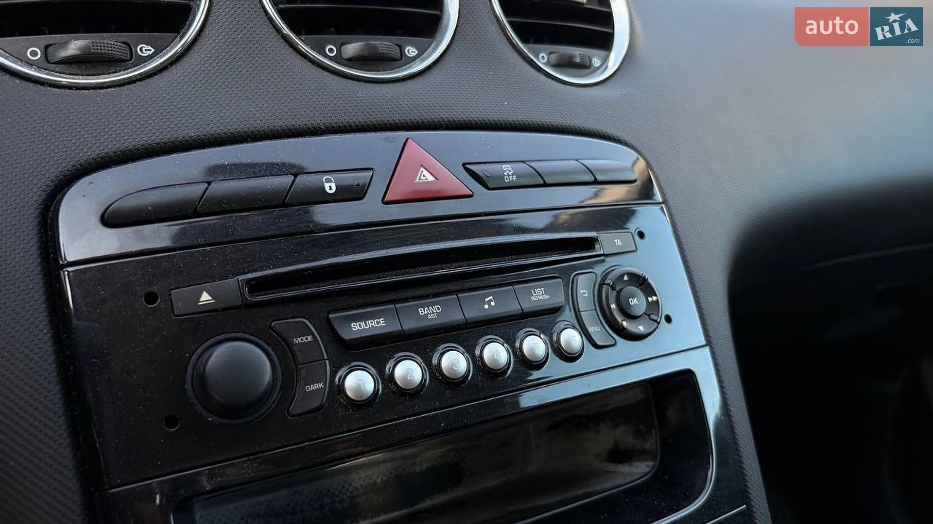 2013 Peugeot 308 - мініатюра 23
