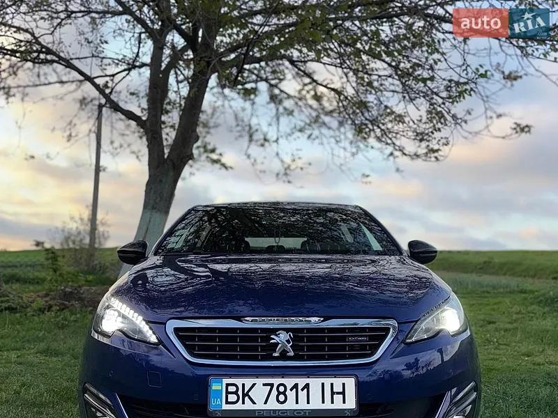 Peugeot 308 2016
