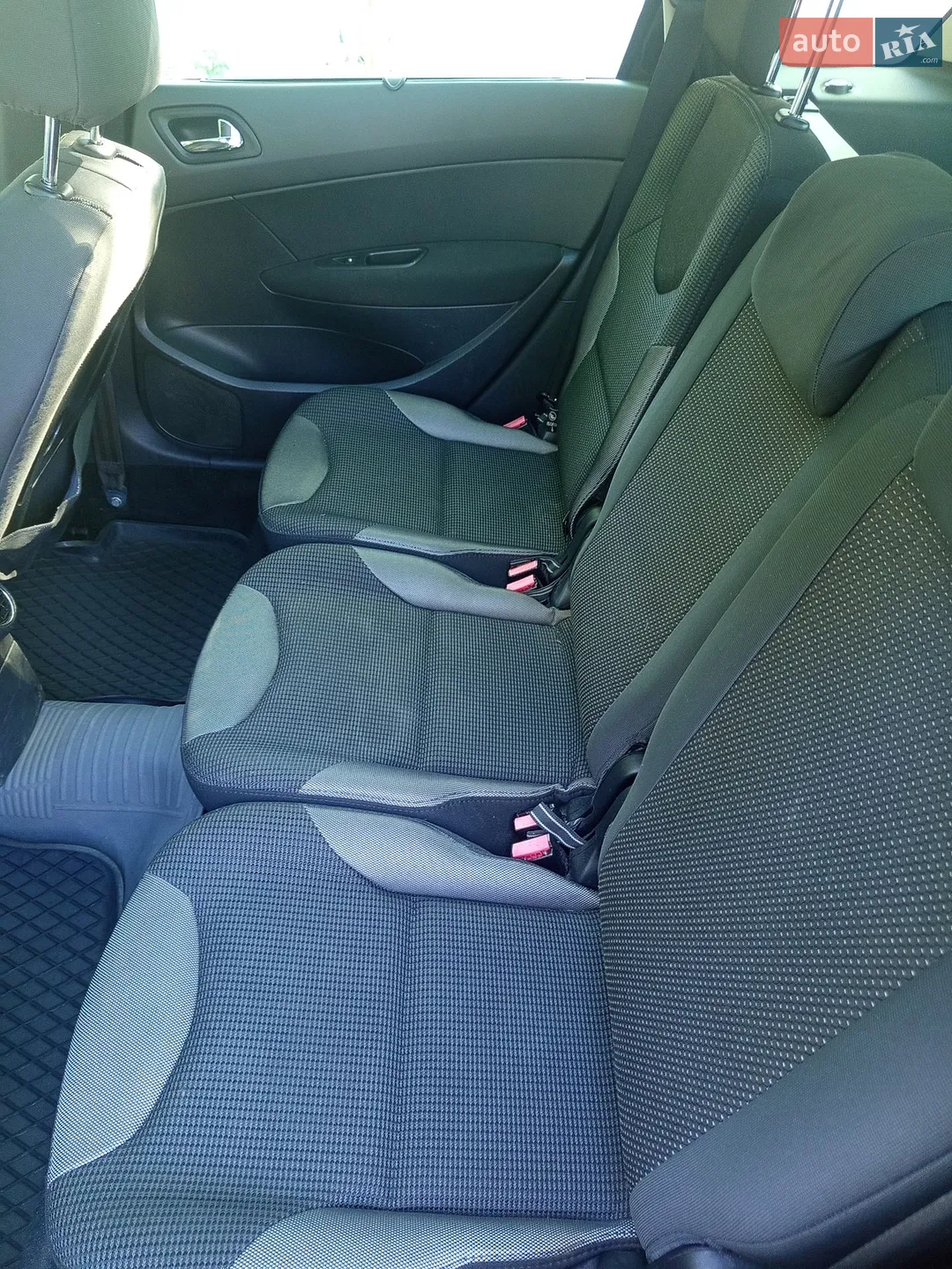 2012 Peugeot 308 - мініатюра 9