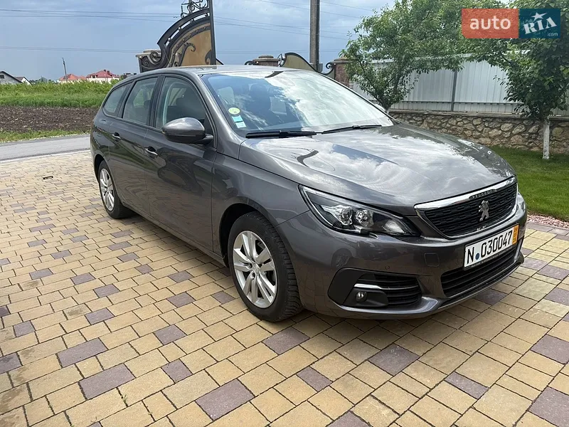 Peugeot 308