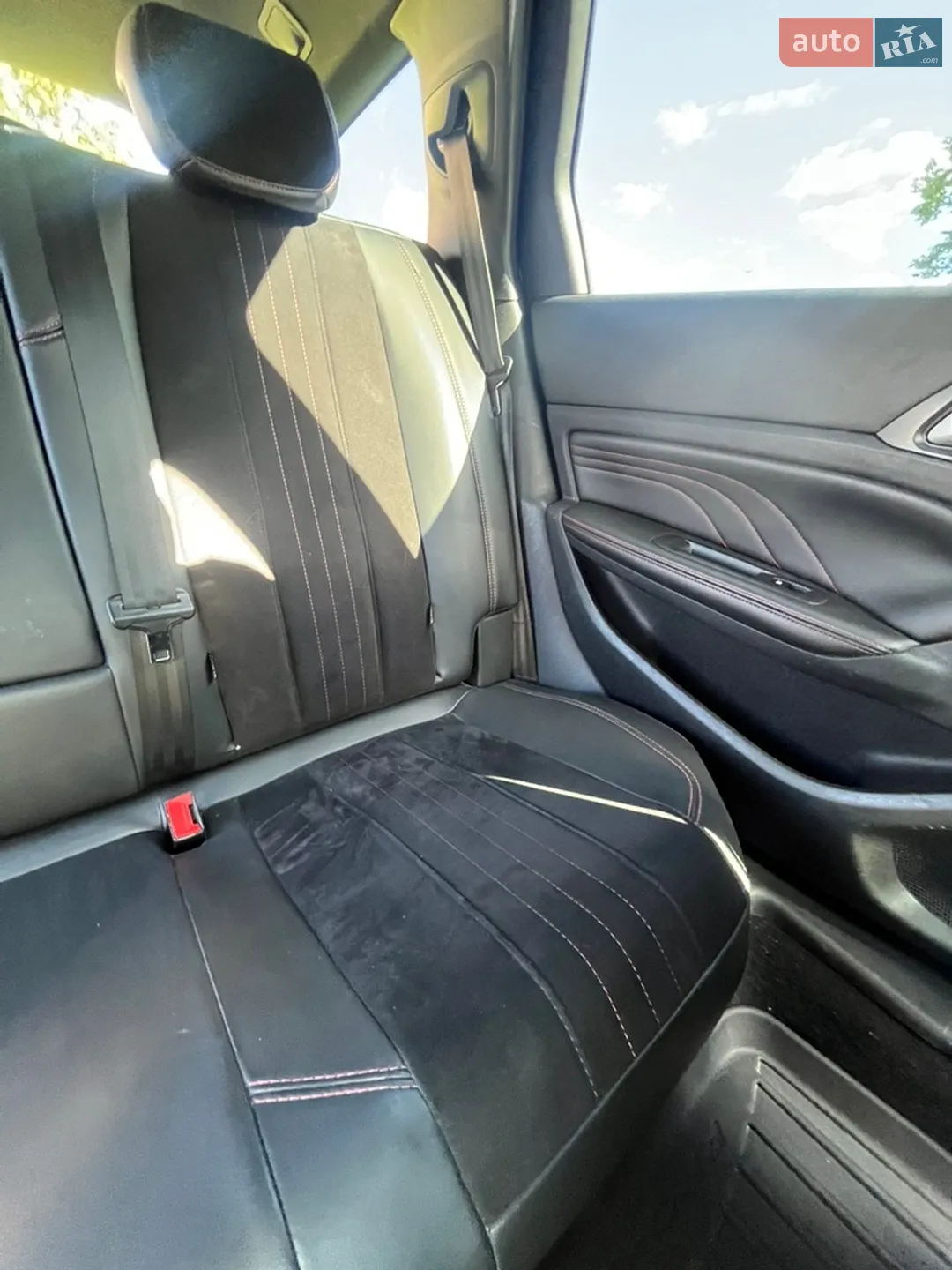 2015 Peugeot 308 - мініатюра 39