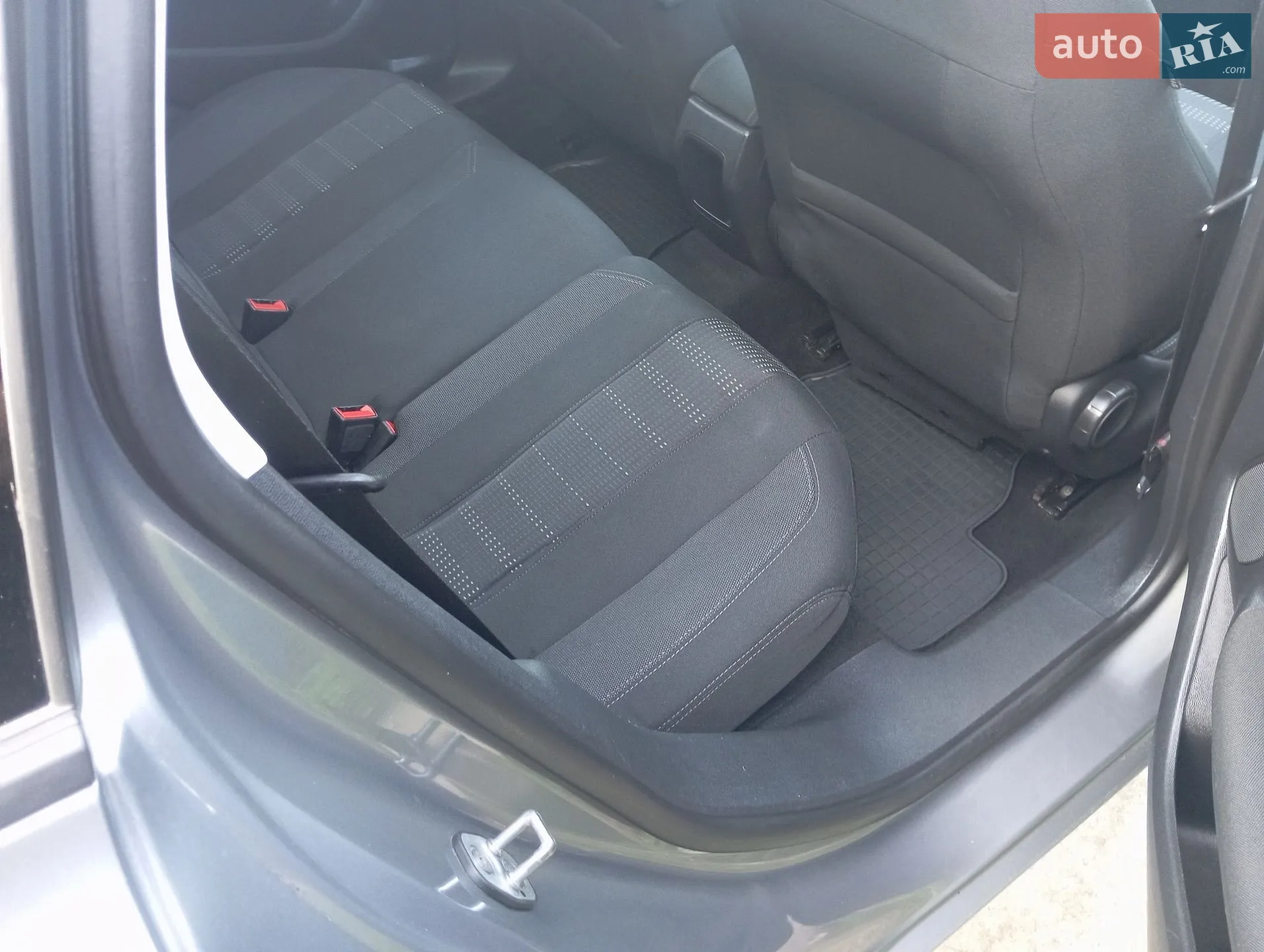 2015 Peugeot 308 - мініатюра 10