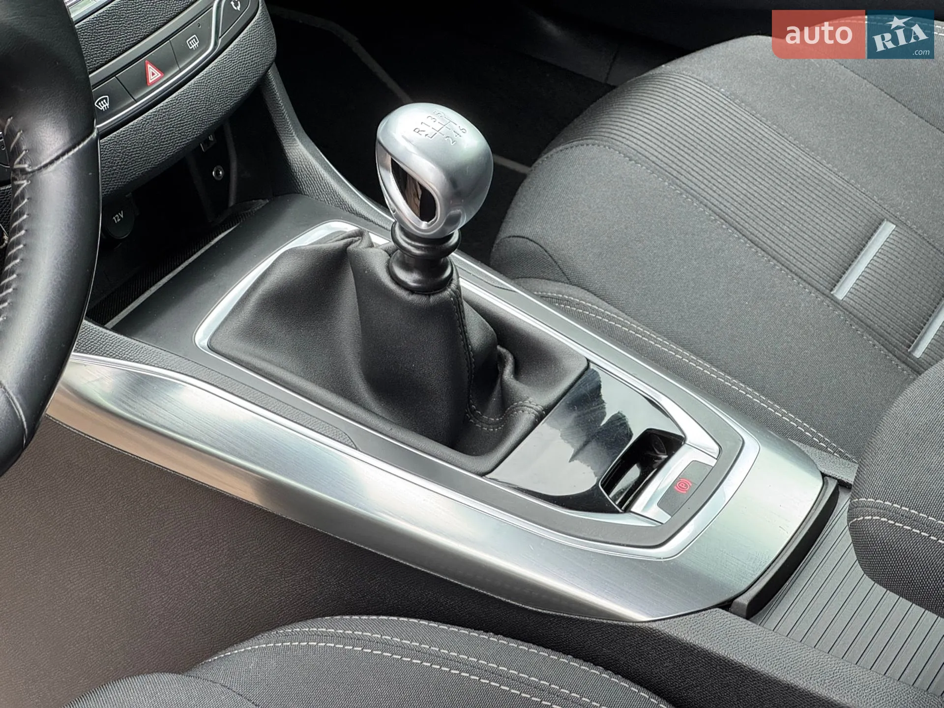 2015 Peugeot 308 - мініатюра 51