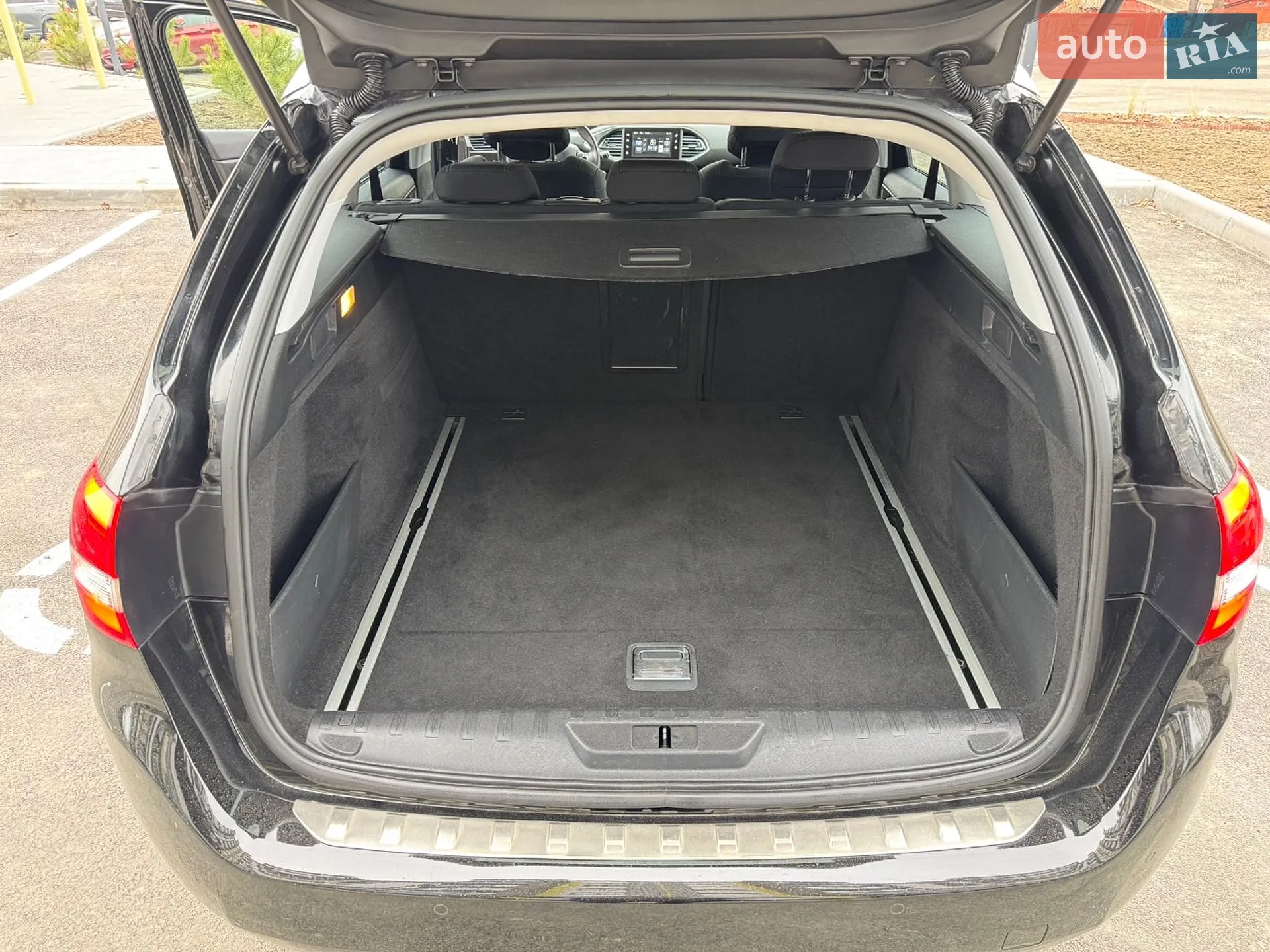 2015 Peugeot 308 - мініатюра 76