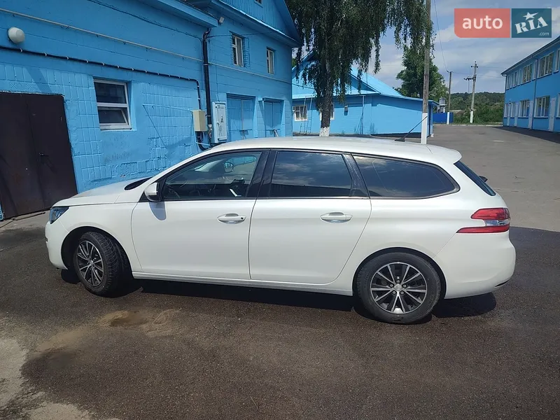 Peugeot 308