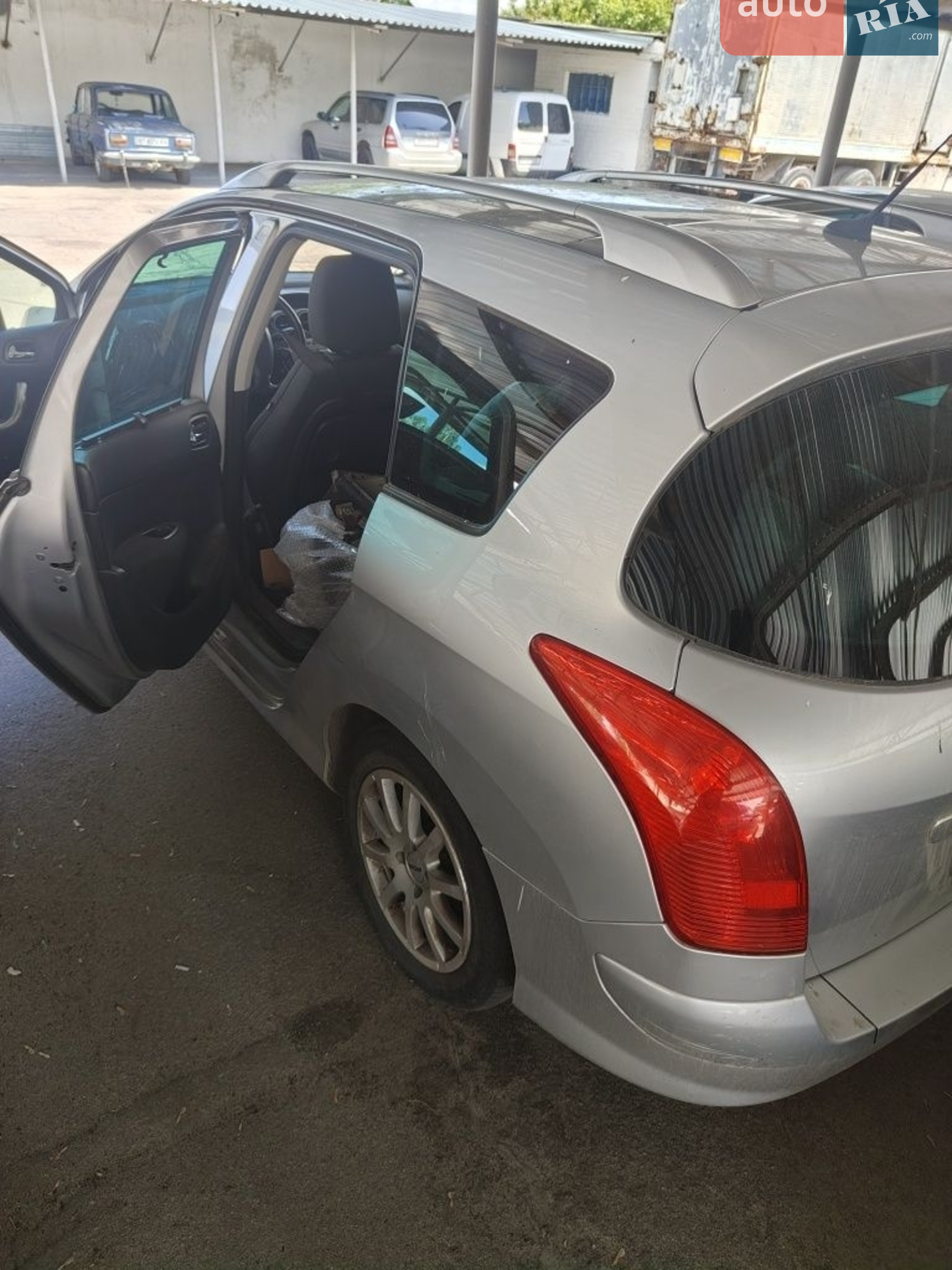 2010 Peugeot 308 - фото 1