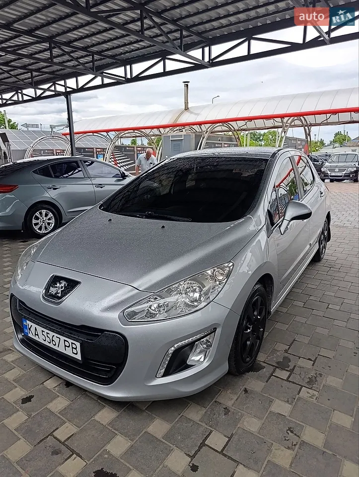 2011 Peugeot 308 - мініатюра 13
