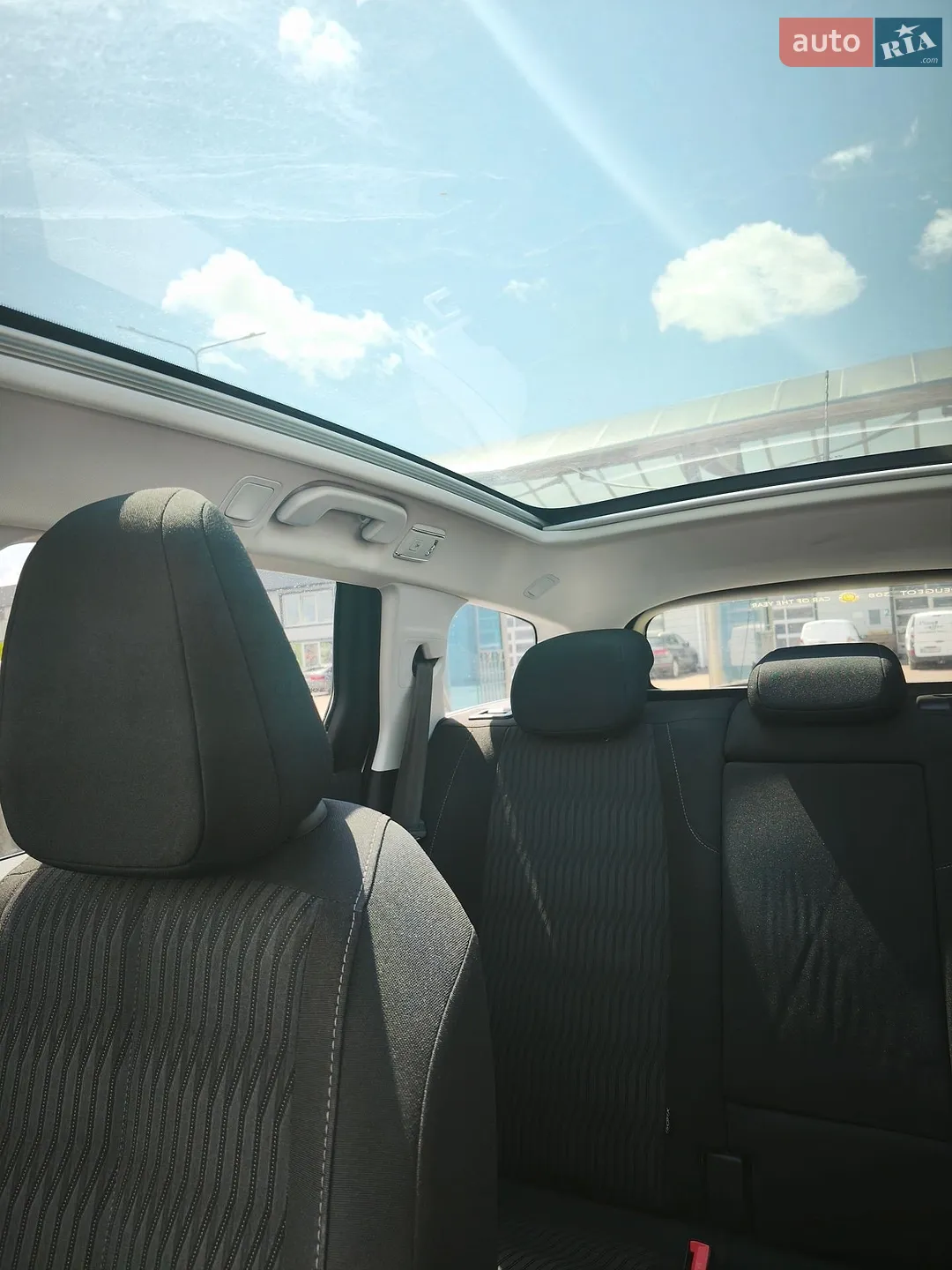 2014 Peugeot 308 - мініатюра 7