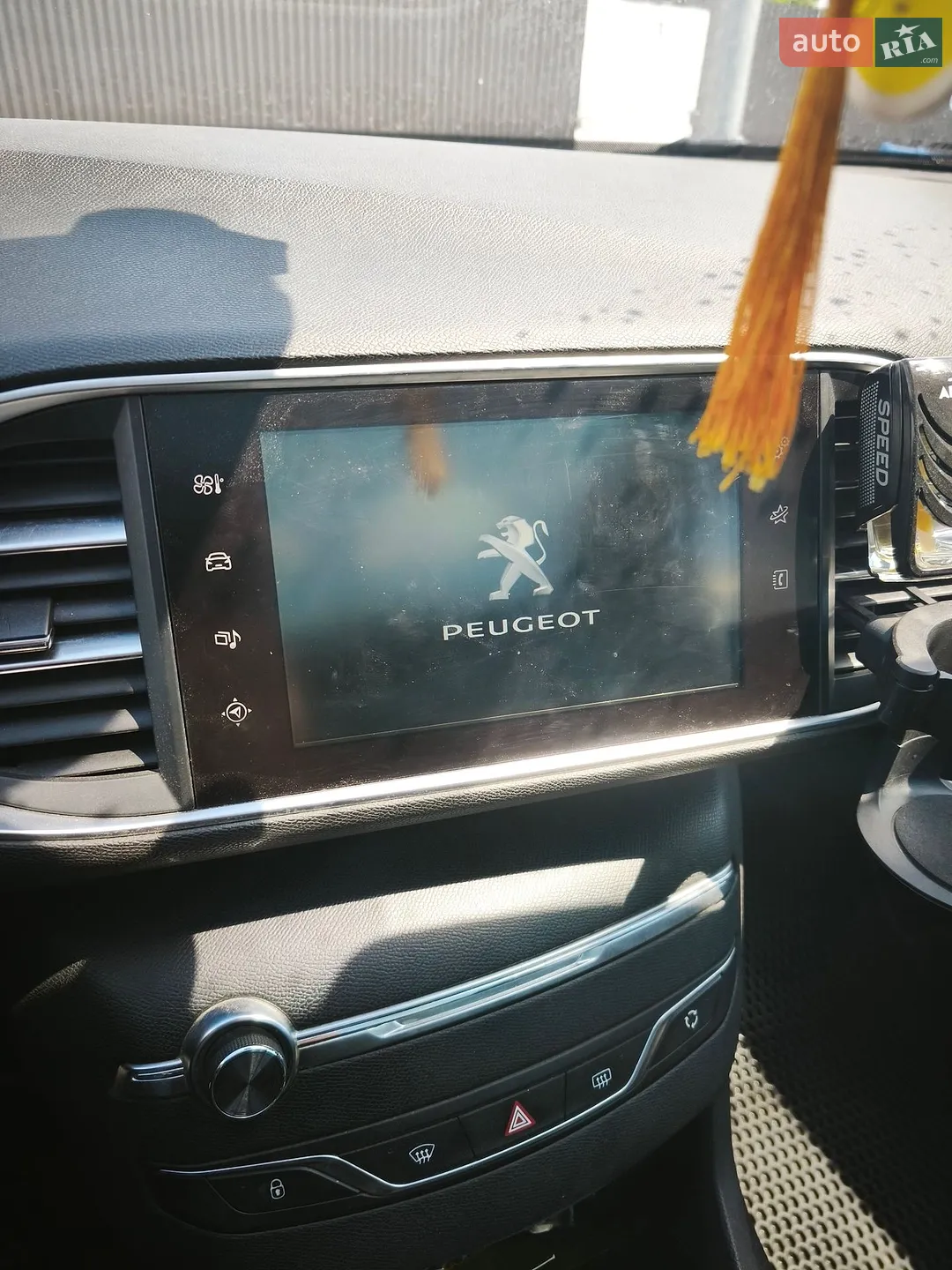 2014 Peugeot 308 - мініатюра 10