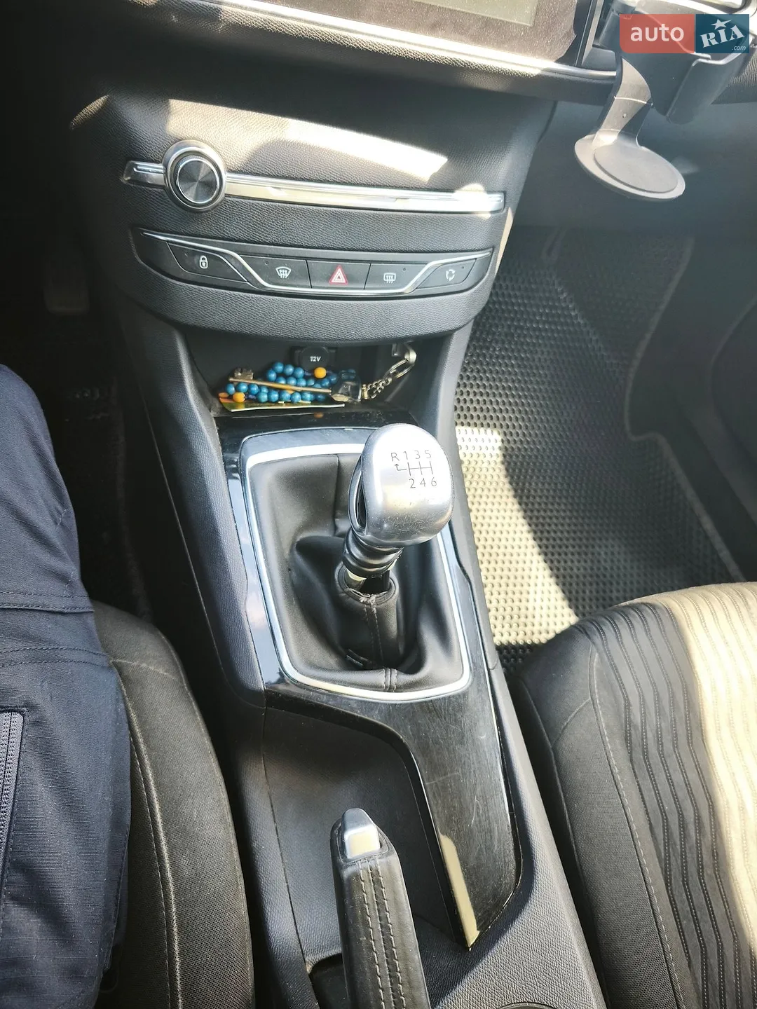 2014 Peugeot 308 - мініатюра 12
