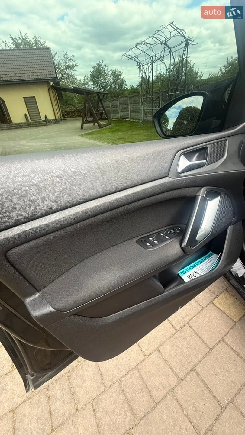 2015 Peugeot 308 - мініатюра 8