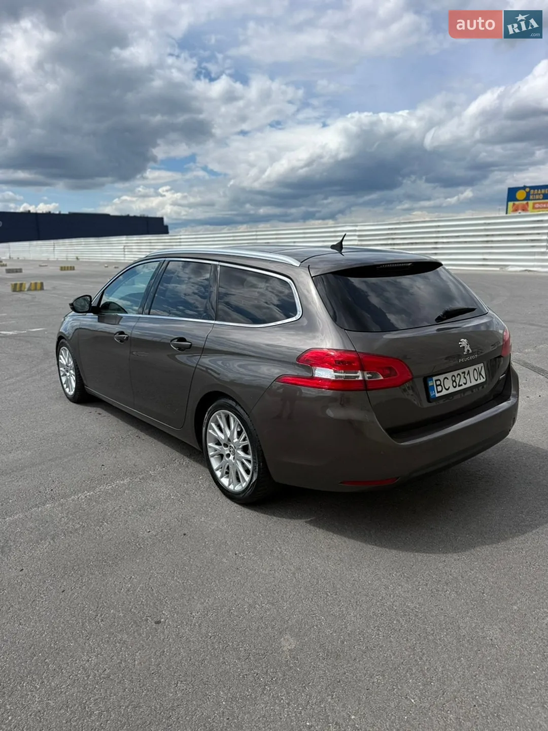 2014 Peugeot 308 - мініатюра 15