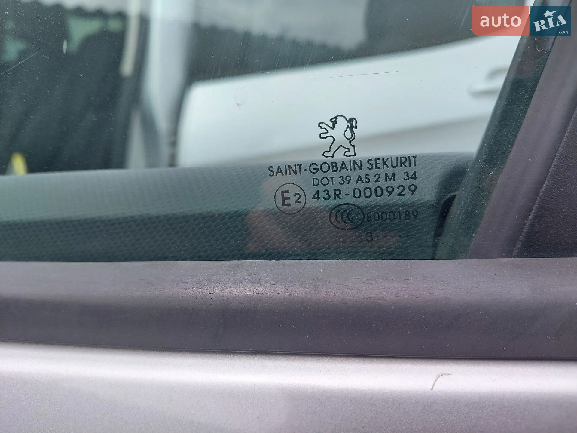 2013 Peugeot 308 - мініатюра 11