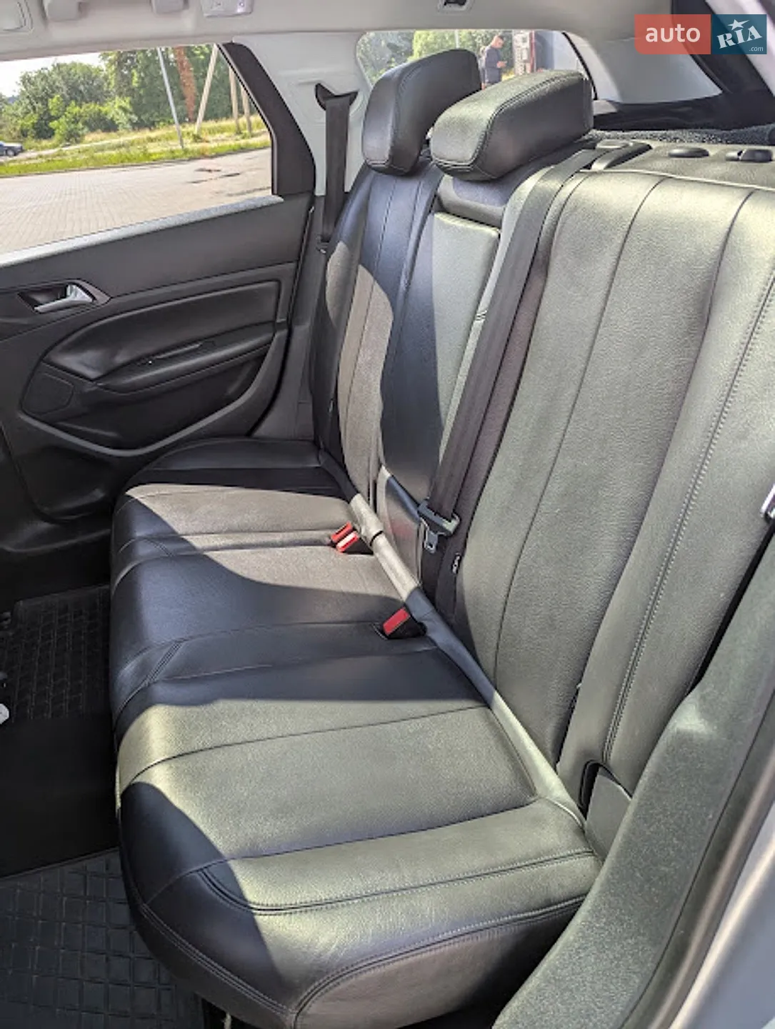 2014 Peugeot 308 - мініатюра 28