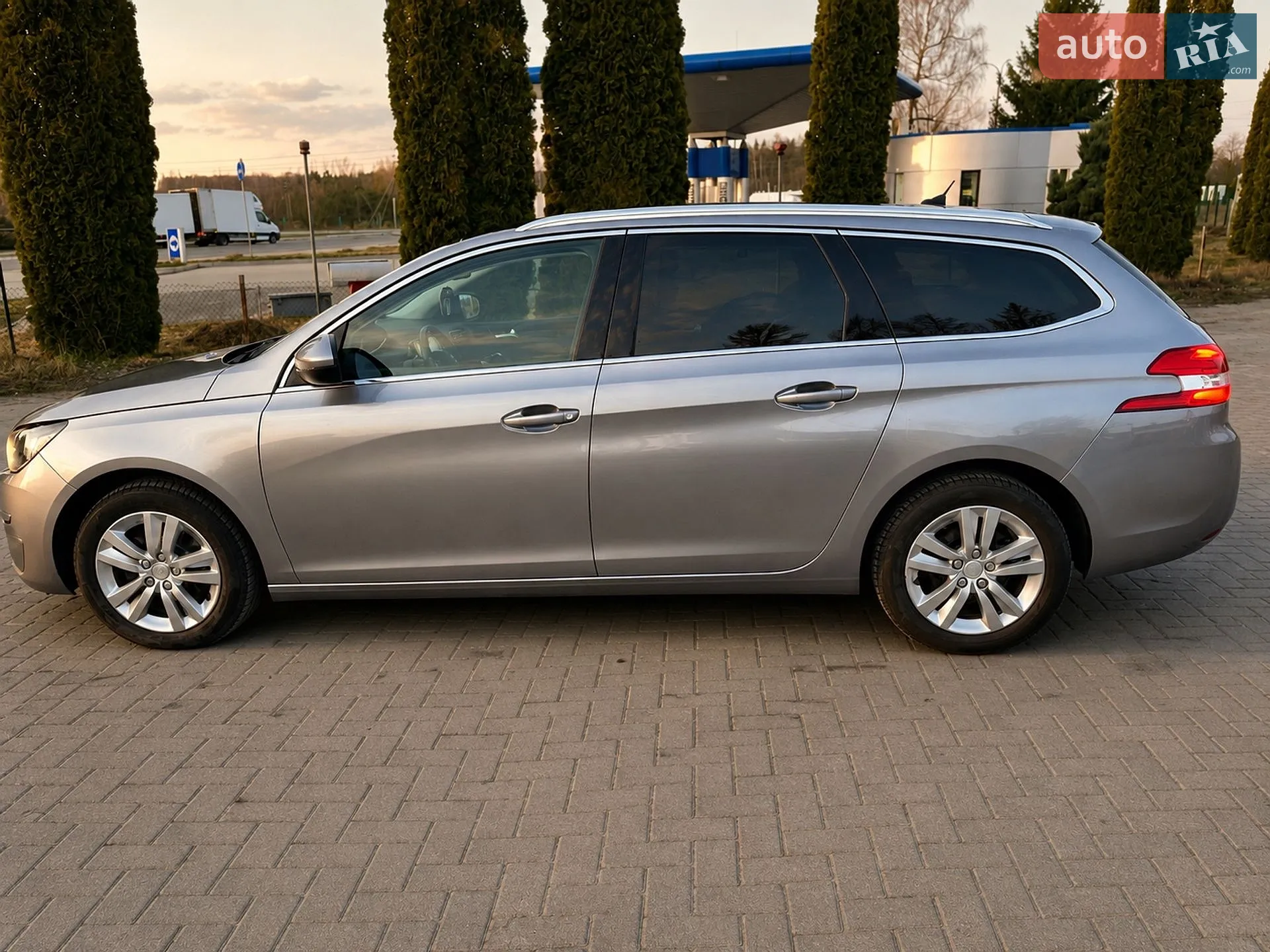 2014 Peugeot 308 - мініатюра 9