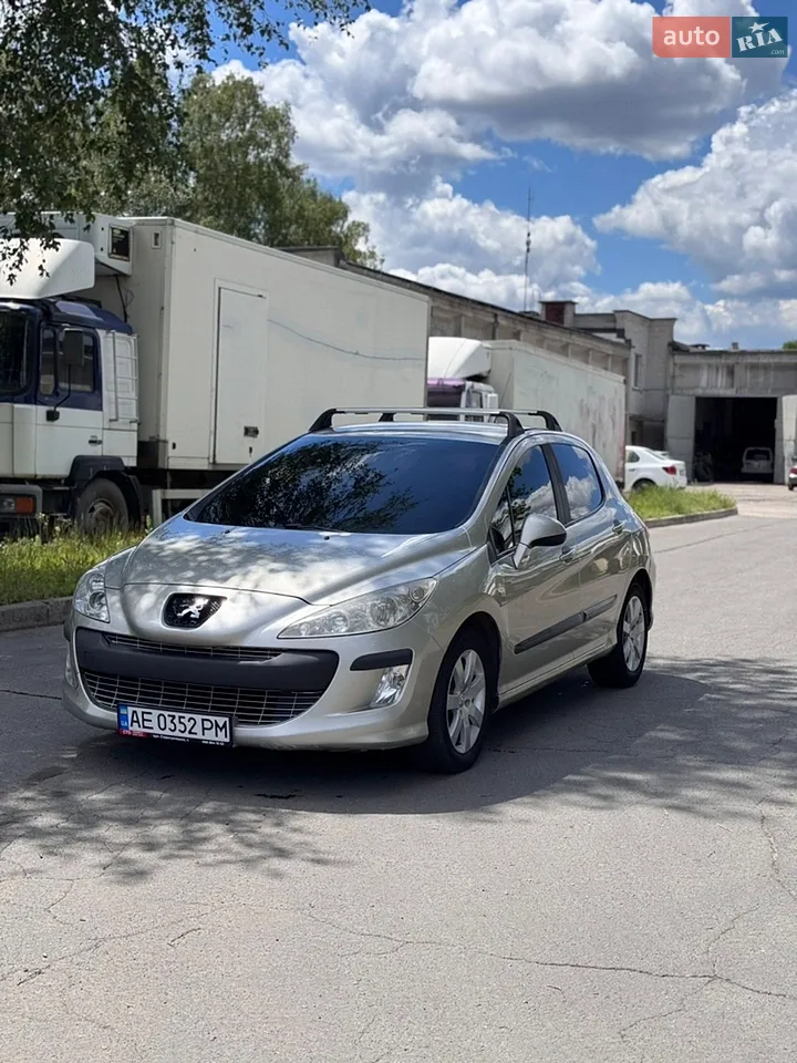 2010 Ford C-MAX - мініатюра 12
