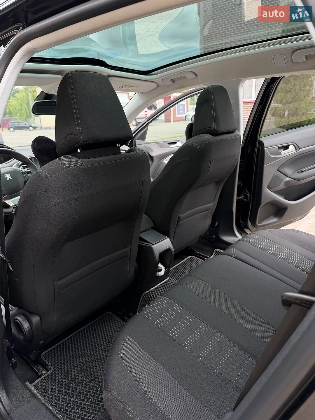 2015 Peugeot 308 - мініатюра 21