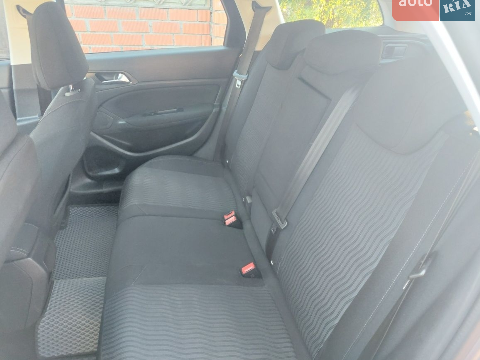 2015 Peugeot 308 - мініатюра 7