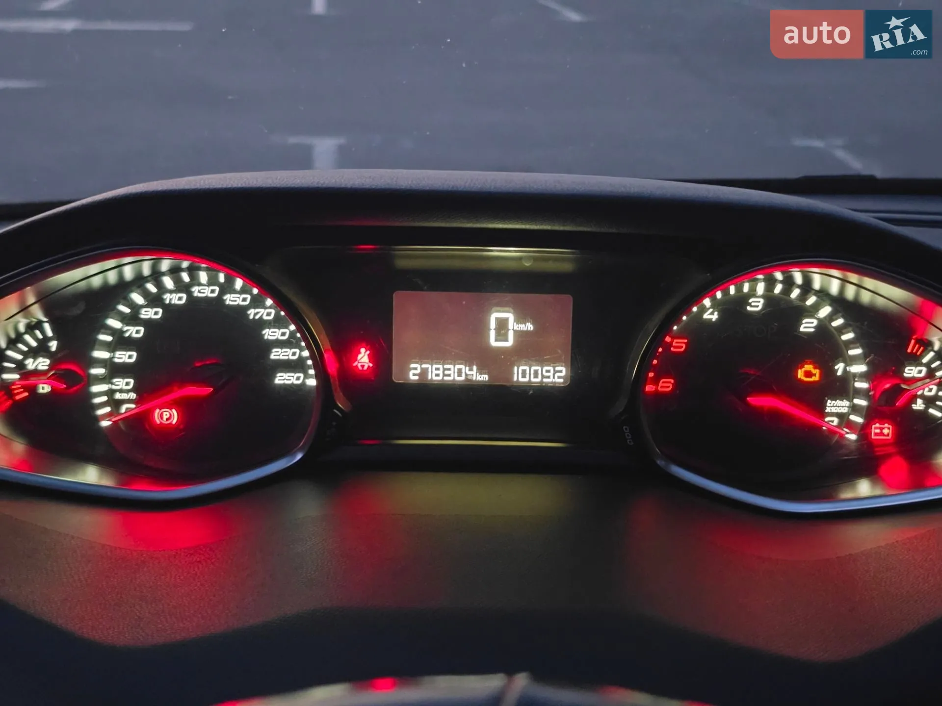 2015 Peugeot 308 - мініатюра 9