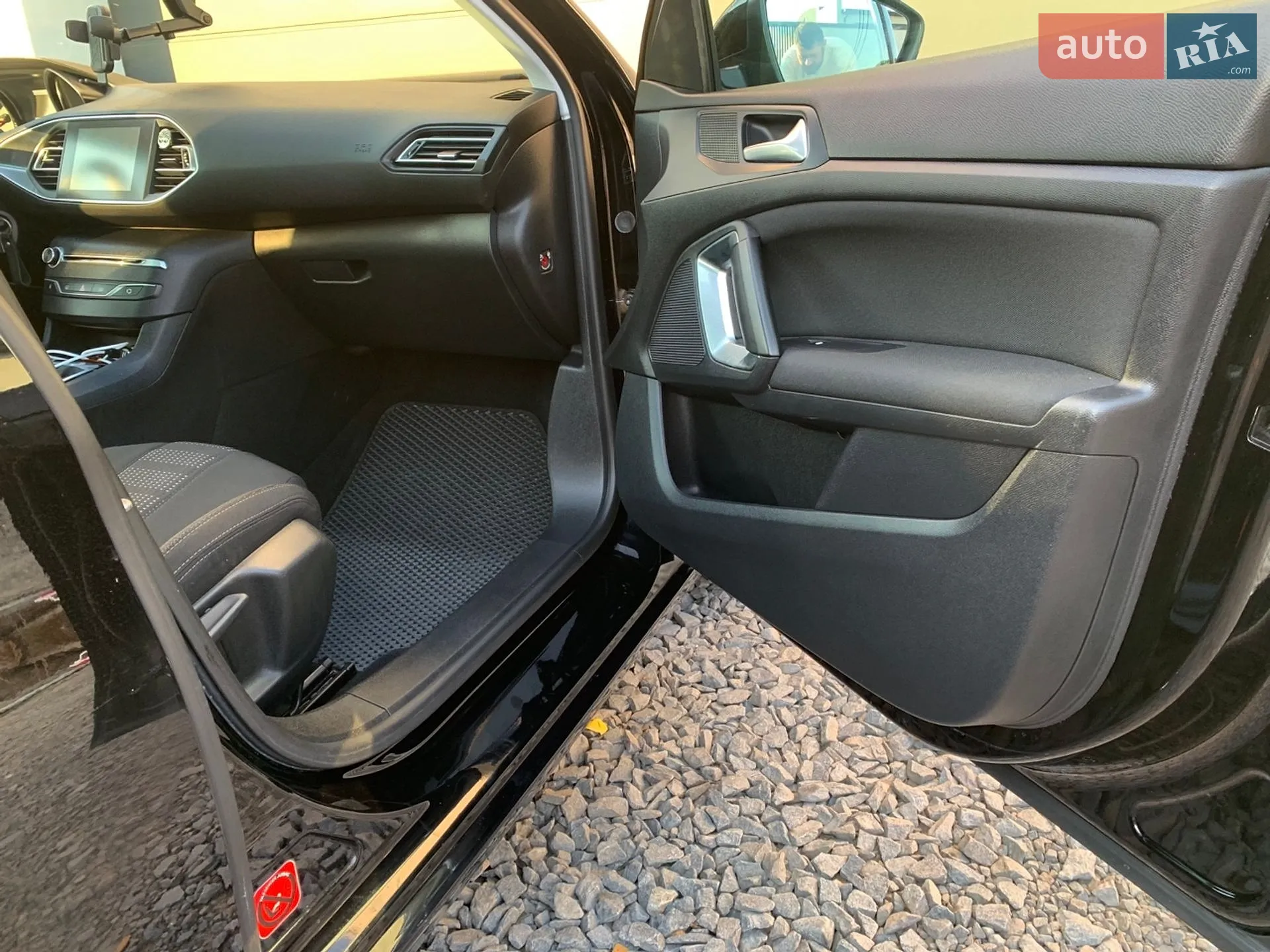 2015 Peugeot 308 - мініатюра 23