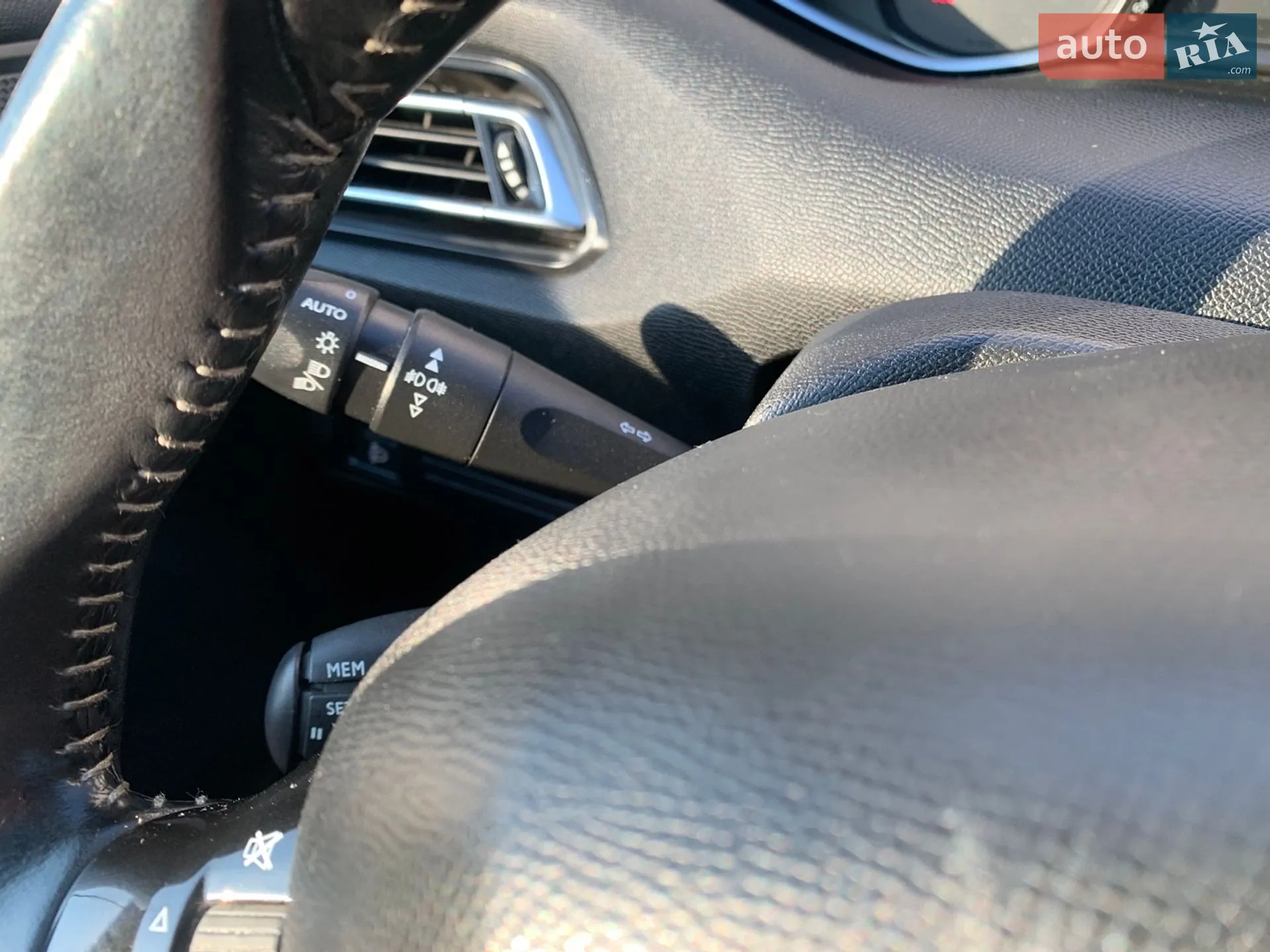2015 Peugeot 308 - мініатюра 37