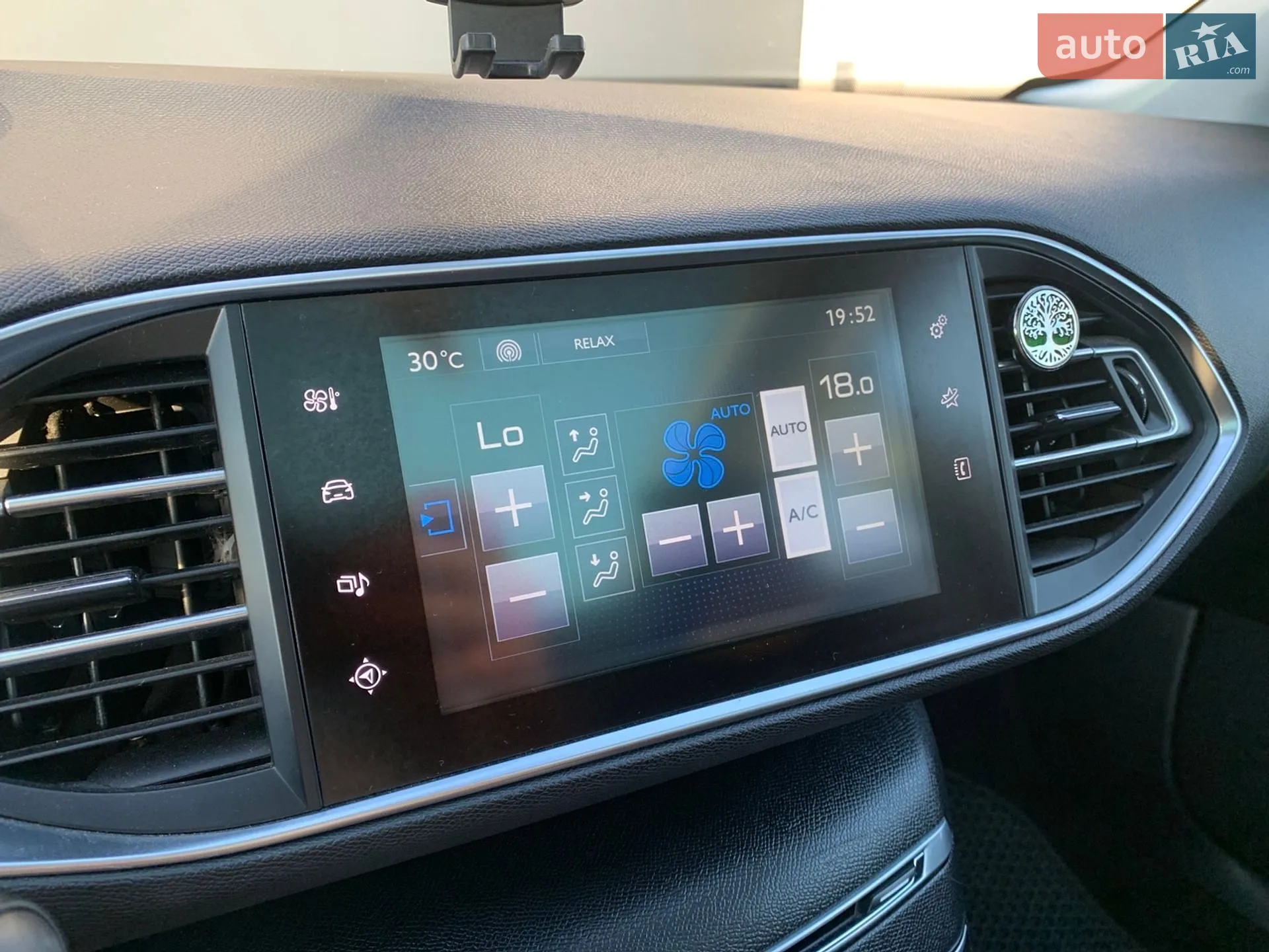 2015 Peugeot 308 - мініатюра 40