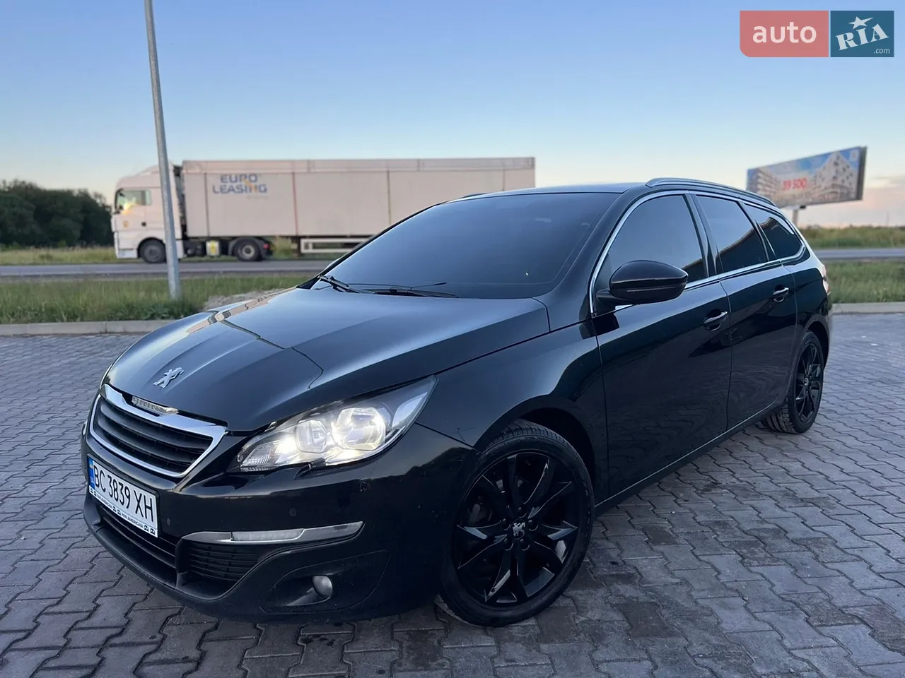 2015 Peugeot 308 - мініатюра 15